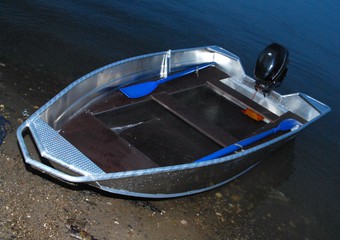 Моторно-гребная лодка Windboat 29 М
