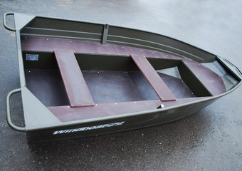 Моторно-гребная лодка Windboat 29 М