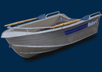 Моторно-гребная лодка Windboat 45