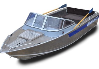 Моторно-гребная лодка Windboat 47